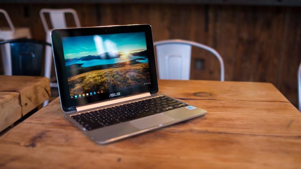 what windows does the google chrome laptop use